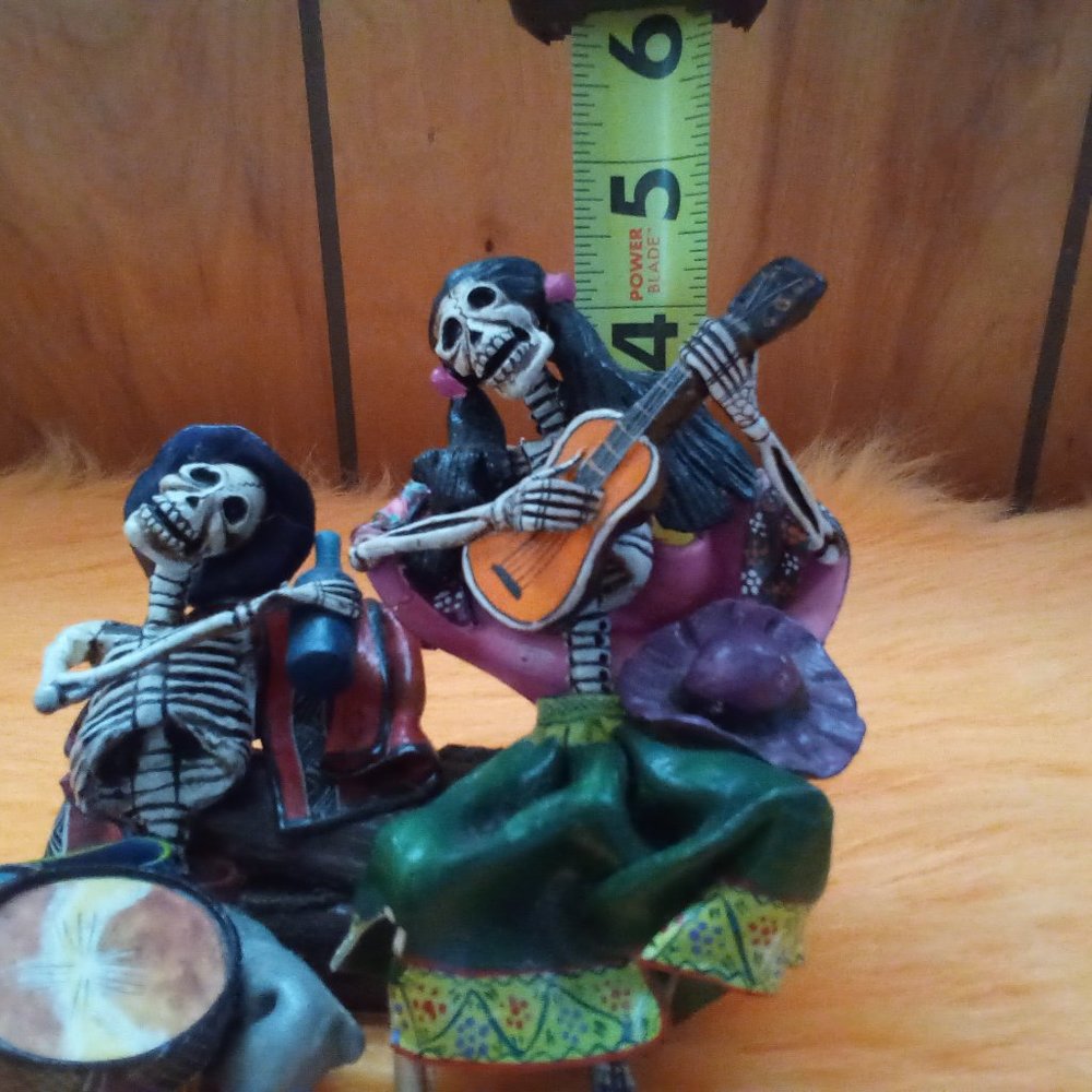 Day of the Dead - Picture 5 of 6